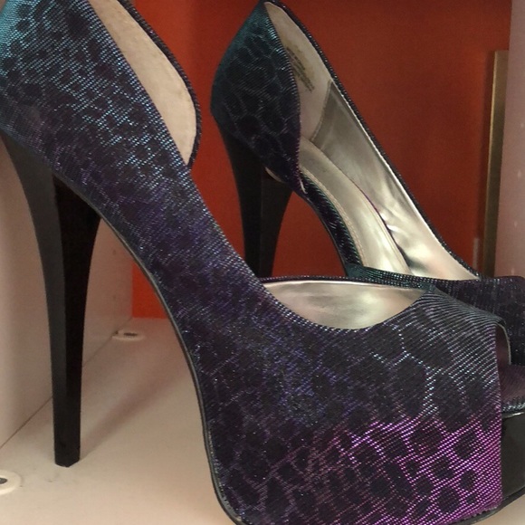 Blue to purple heels - Picture 1 of 1